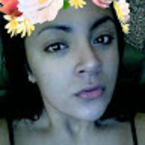 Meet your Posher, Caroline